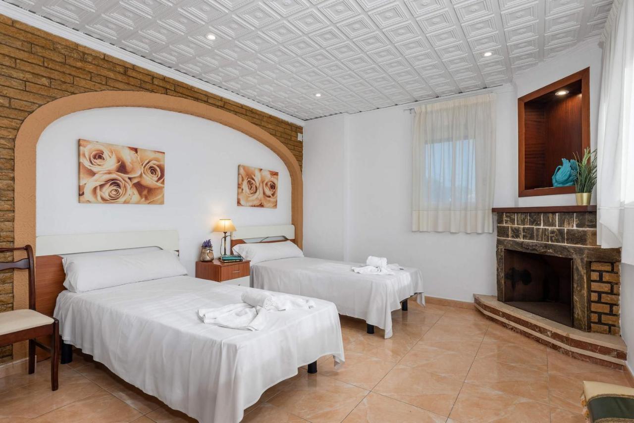 Villa Caleta - Plusholidays Calp Dış mekan fotoğraf